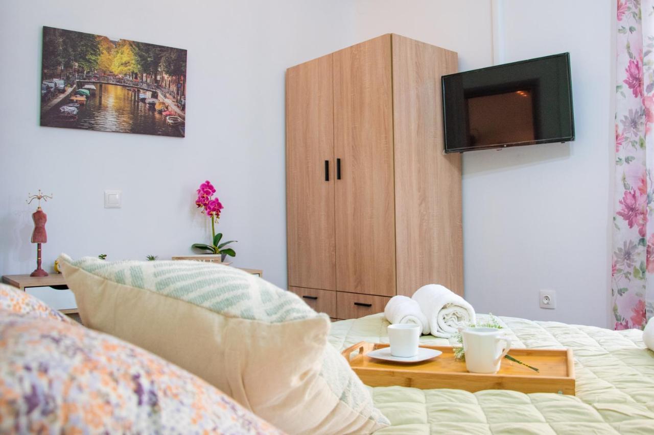 World Flavor 4Bedroom Multicultural Apartment イラクリオン エクステリア 写真
